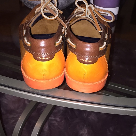 Cole Haan - Picture 3 of 3